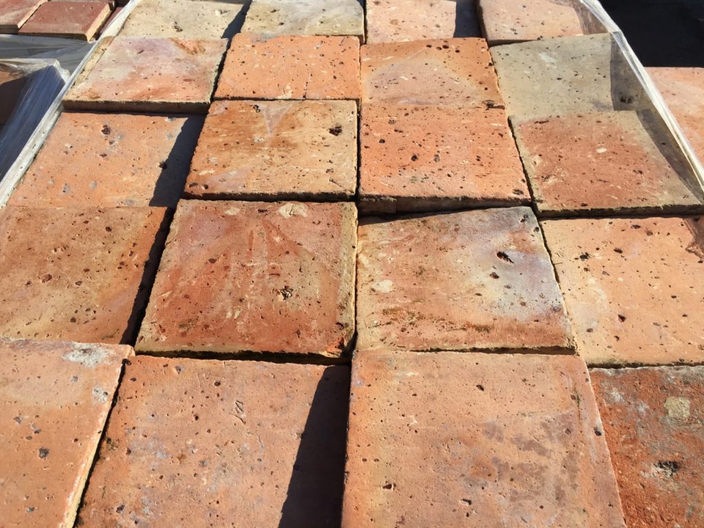 Antique terra-cotta tiles 22x22 cm | BCA Antique Materials