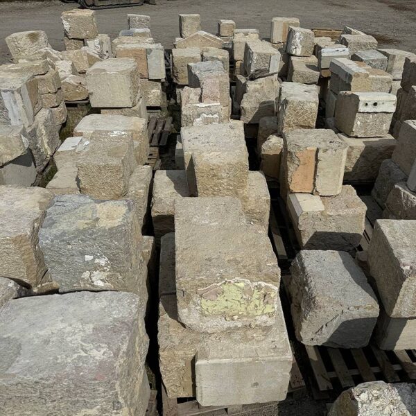 french reclaimed limestone blocks
