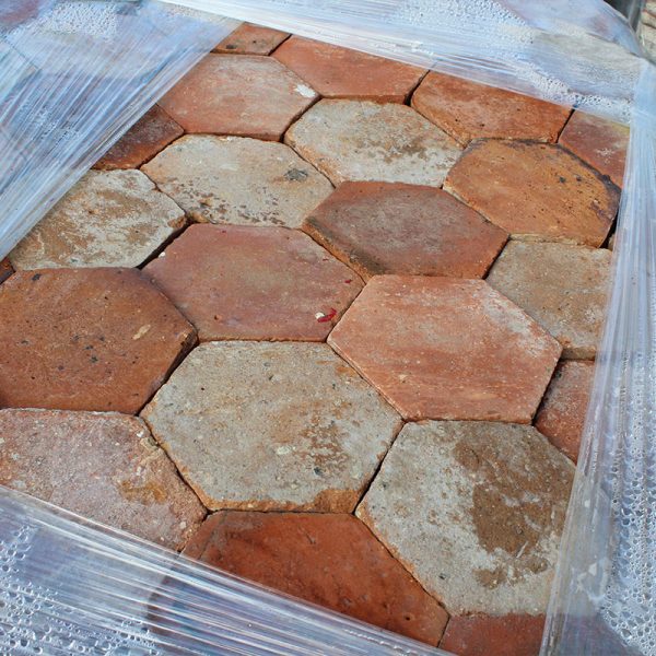 large traditional reclaimed terracotta tile from france