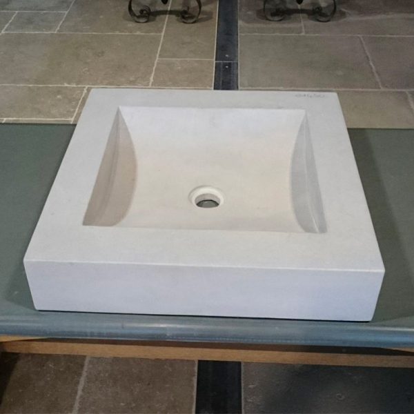 new antiqued mera washbasin