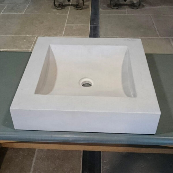 new antiqued mera washbasin