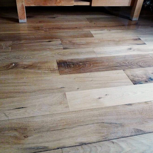 Oak milled antique beam