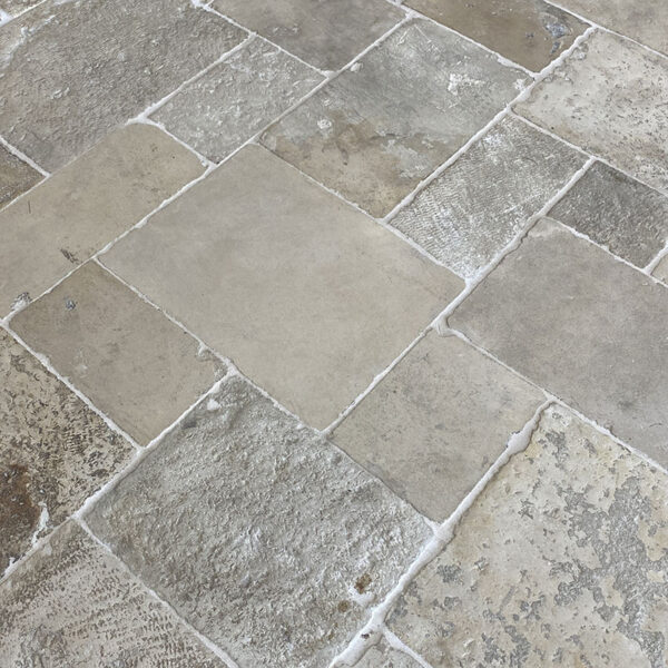 opus ramdom format limestone antique