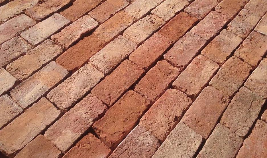 Old Salvaged reclaimed  Imperial Handmade Swanage Dorset Red bricks