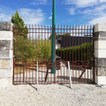 traditionnal iron gates mery corbon