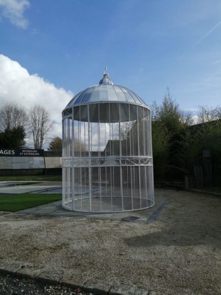 circular gazebo birdcage in white color