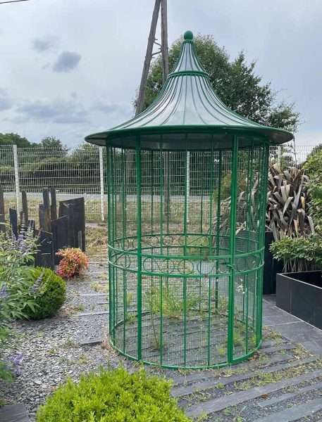 Circular birdcage in steel and zinc - aviary