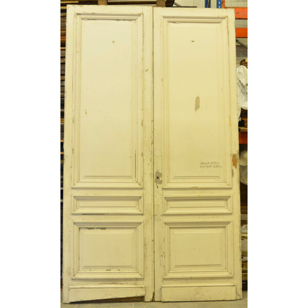 antique wood double door with molding