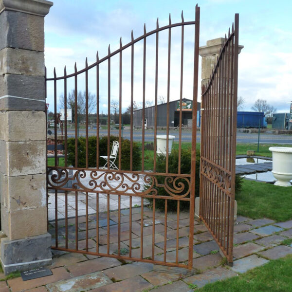 aged style gate