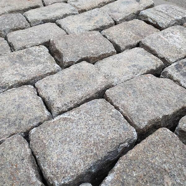 grey cobbles granite french