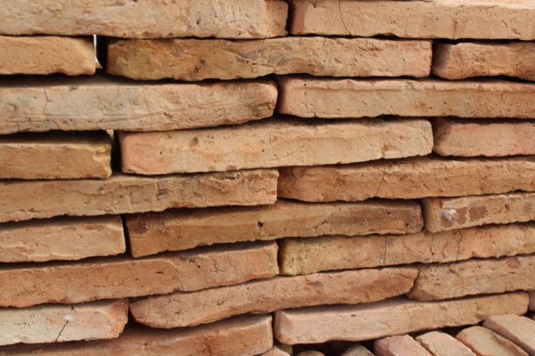 Antique reclaimed thin bricks