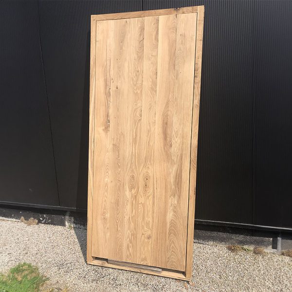 Interior wooden door wagon floor