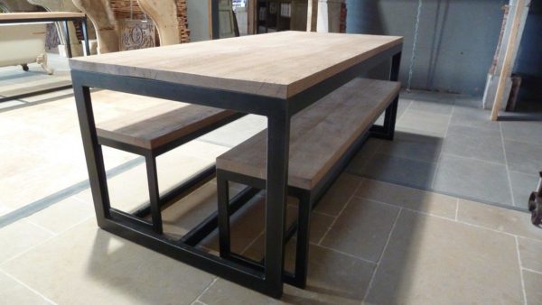 dining table in oak and metal with benches