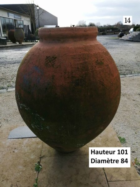 terra-cotta jar number 14