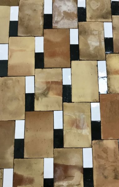 natural terra-cotta tiles with zelliges