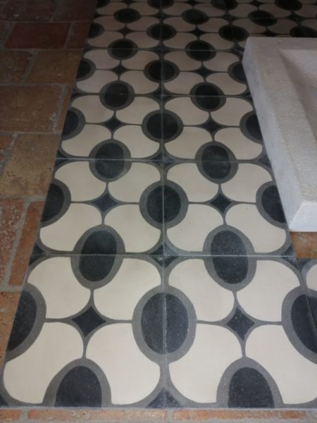 oval pattern cement tiles vintage finition