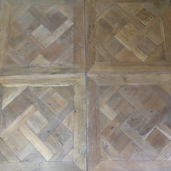 versailles panels in teck wood