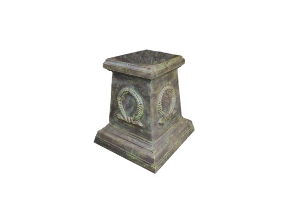 plinth suitable for vases