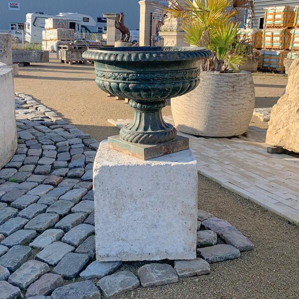 basin cast iron green on foot