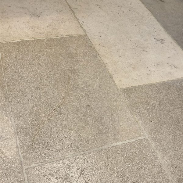 French stone pavement