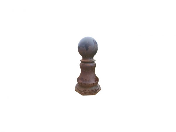 Small bollard in cast iron