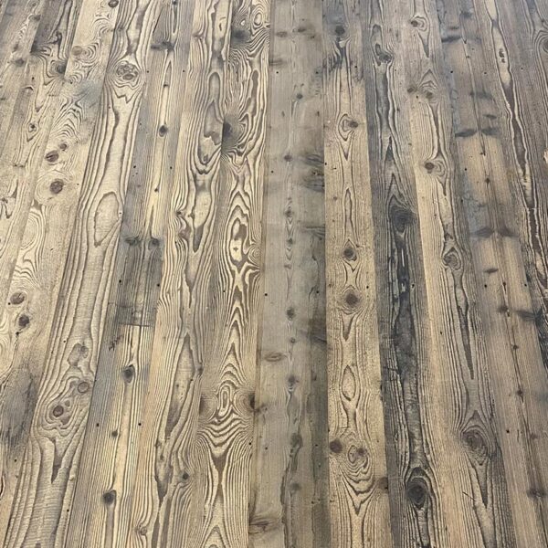 Reclaimed pine floor large stock