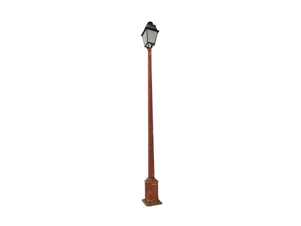 Reclaimed street lamp post