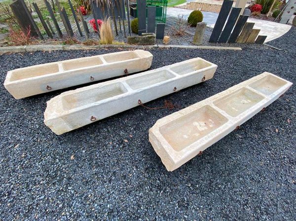 Excelent condition of troughs