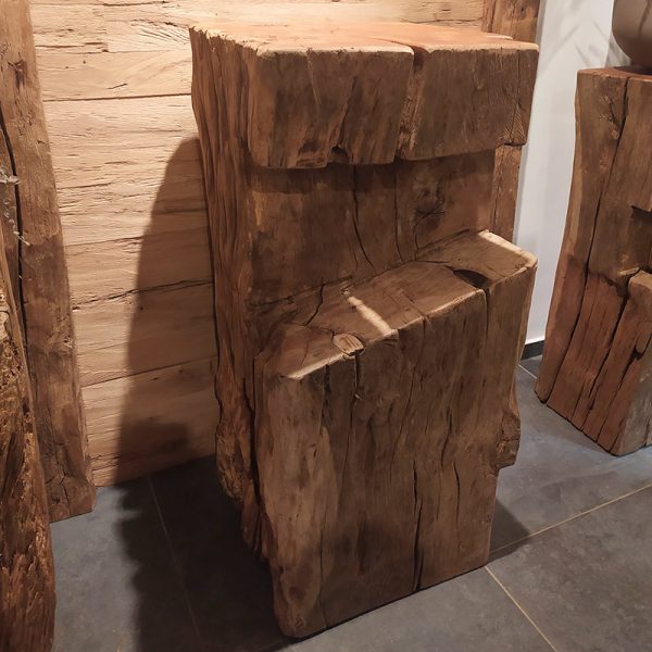Old art beam