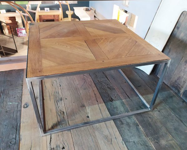 Table with a truly reclaimed oak top