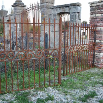 Traditional french gates in solid bar