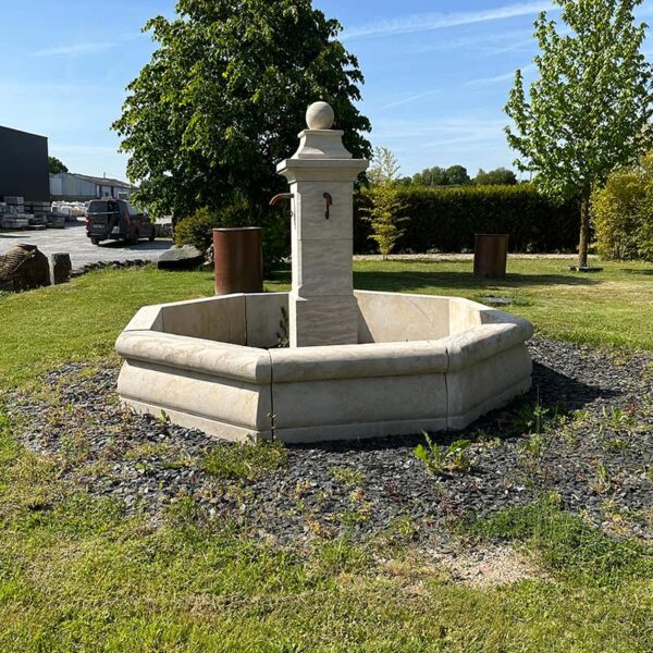 Patrimoine limestone fountain water feature ⌀280 cm