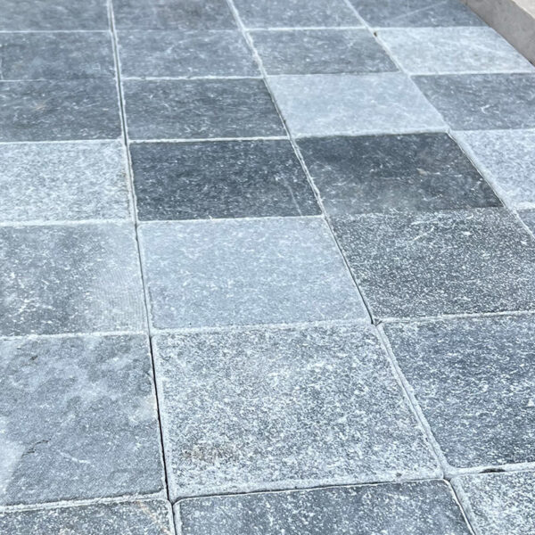 Pavers in new limestone bluestone