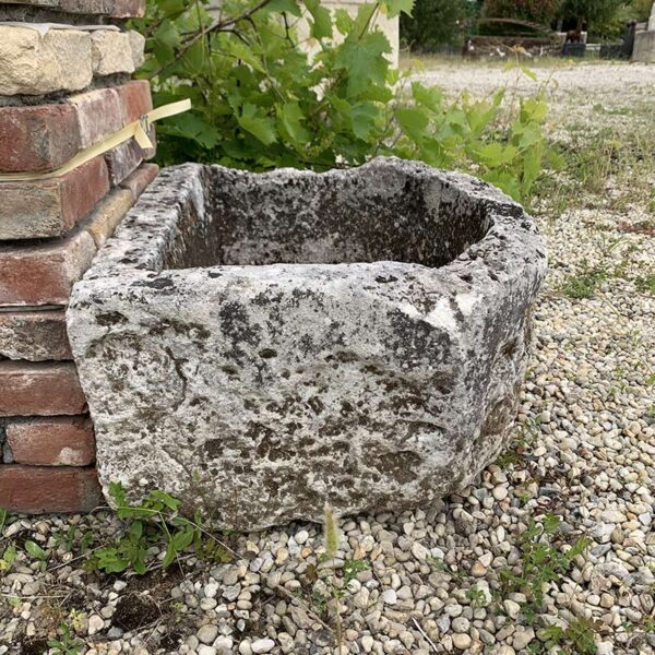 Limestone curved trough