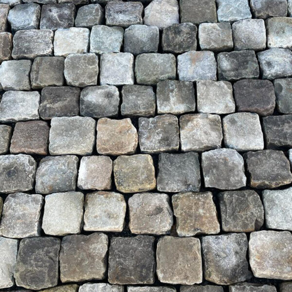 Paving consignment of antique cobblestones