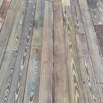 Reclaimed pitch pine floorboard