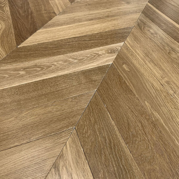 Oak chevron deauville parquet