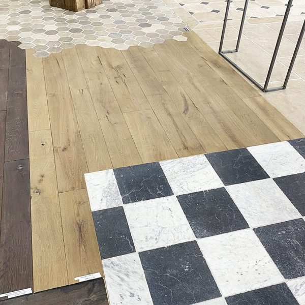 Oak « ETRETAT » floorboards model showroom