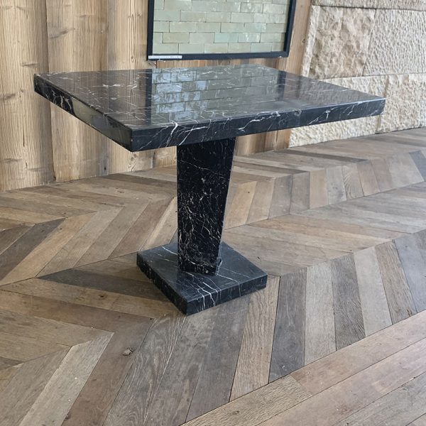 Nero Marquina marble table