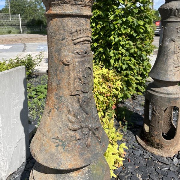 Old lamposts from paris