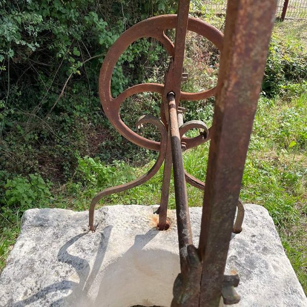 forged iron of well head