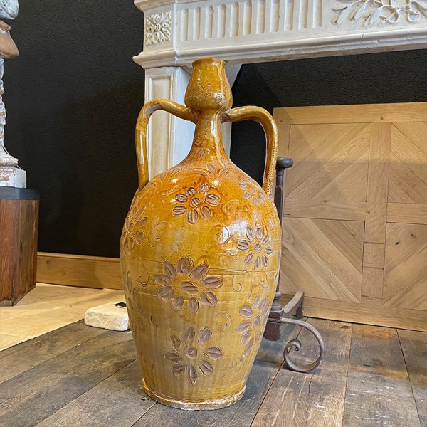 Glazed italian amphora from Italy
