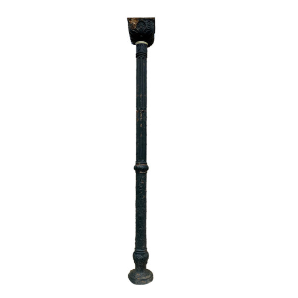 Pair of cast iron columns