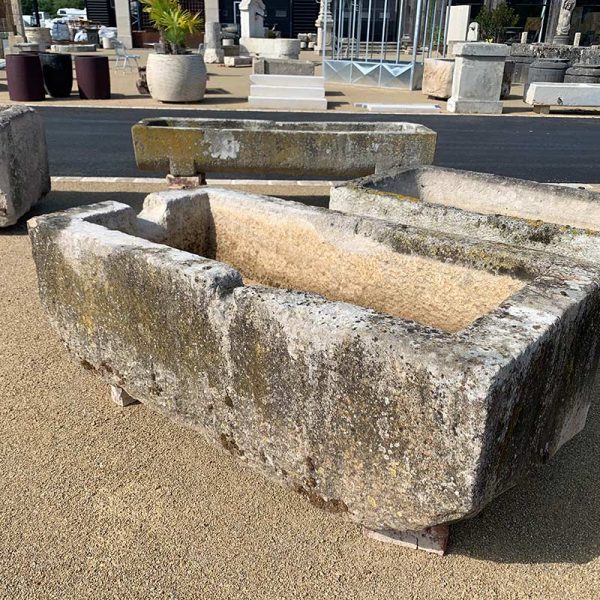 Reclaimed stone trough big dimensions