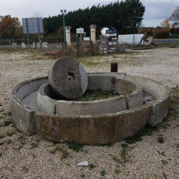 circular trough apple press