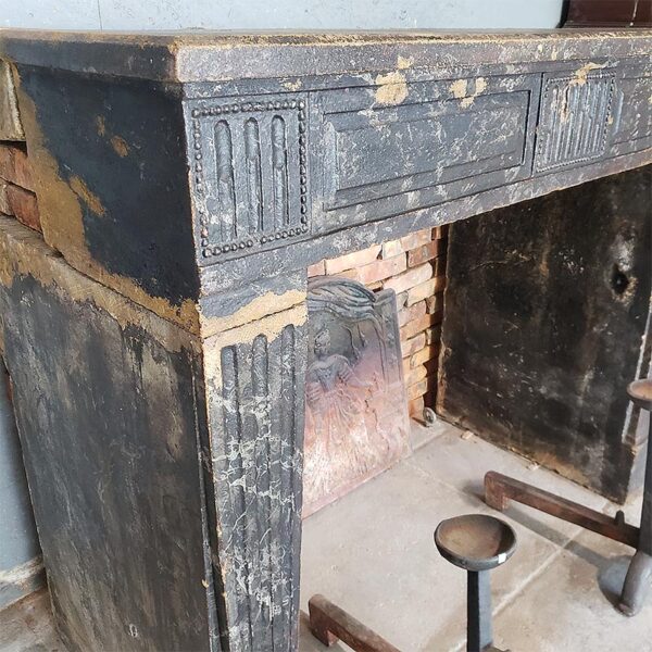 fireplace black stone Louis XVI