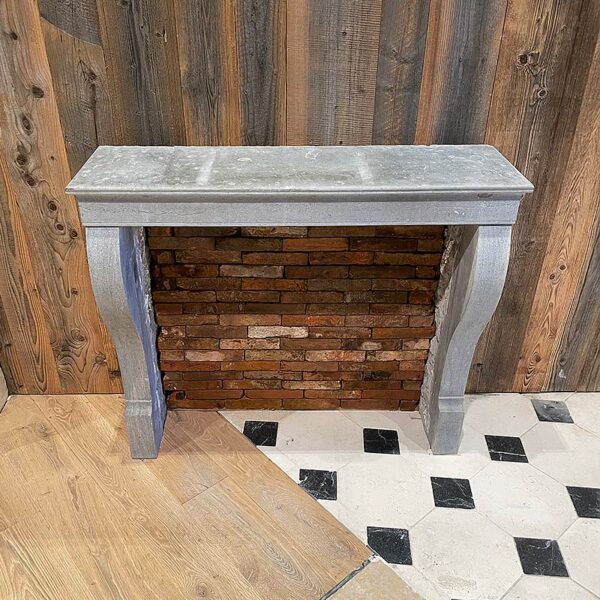 antique grey fireplace boudin lintel