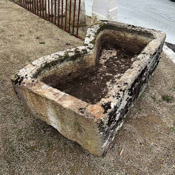 rectangular trough with atypical shape