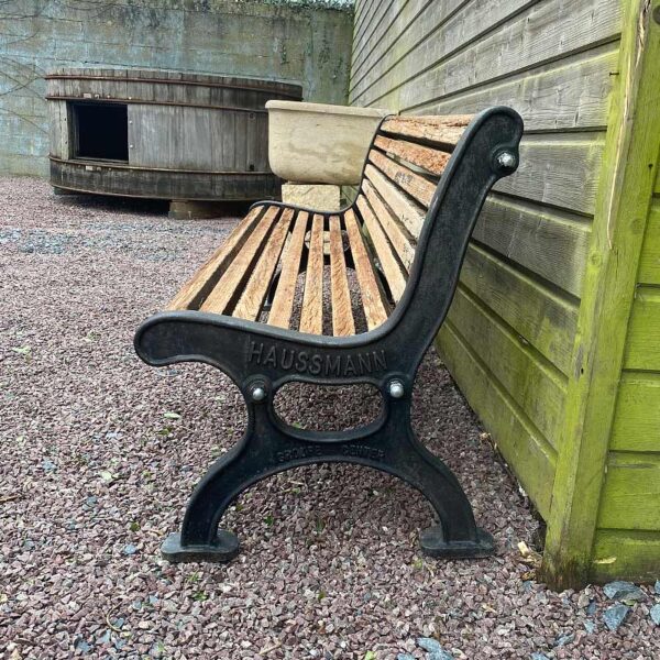 classic style Haussmann bench