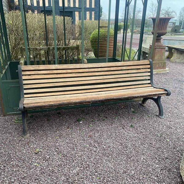 genuine Haussmann bench